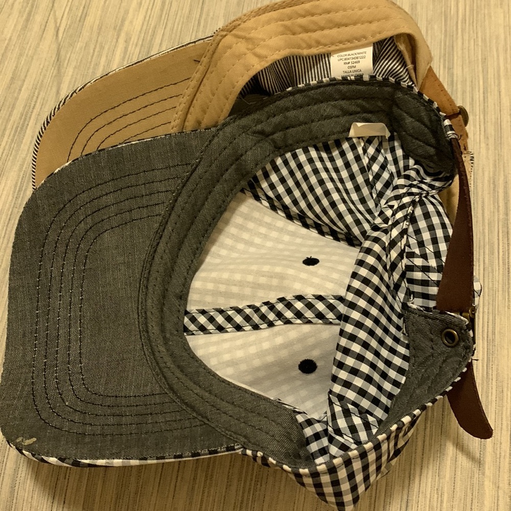 Caps 🧢 ! - Picture 4 of 4